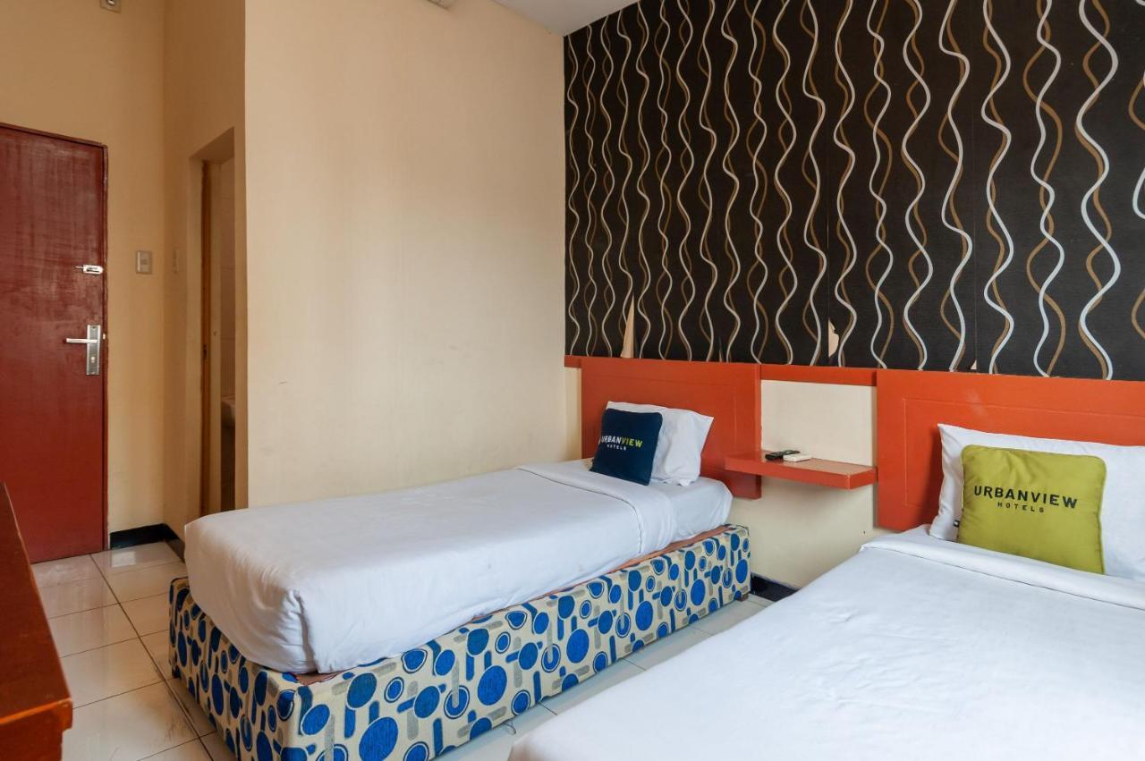 Urbanview Hotel Syariah Residence Medan By Reddoorz Extérieur photo